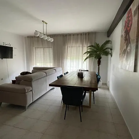 Guest house Away From Setubal
